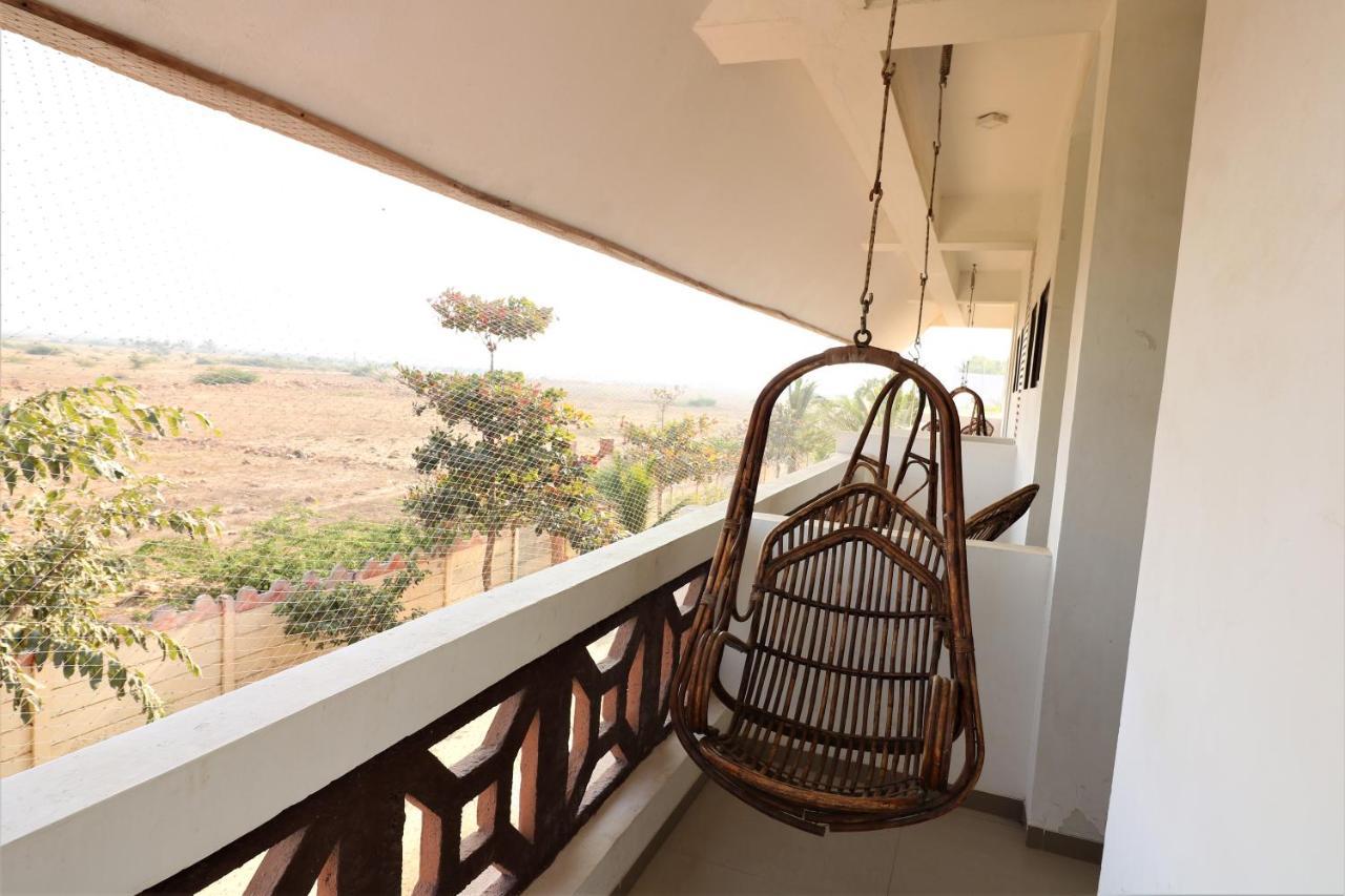 Goverdhan Greens Resort Dwarka L Hotels In Dwarka Extérieur photo